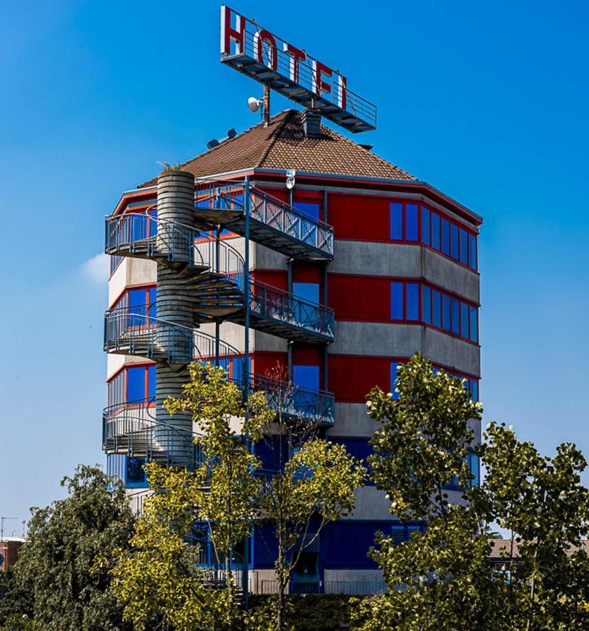 Business Hotel カザーレ・モンフェッラート エクステリア 写真